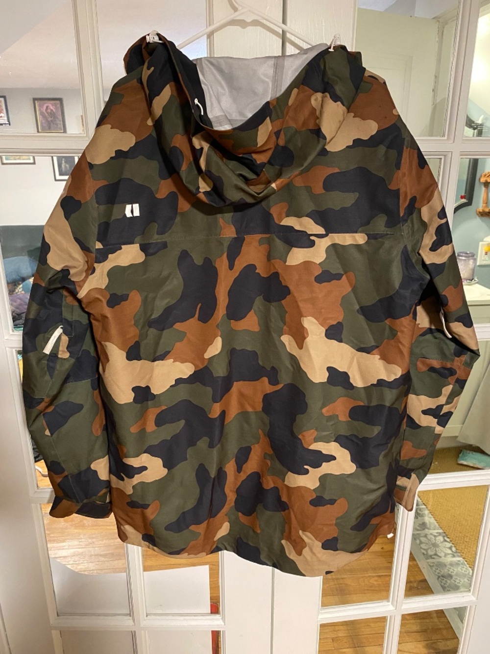 Ski jacket - Picture 2 of 3